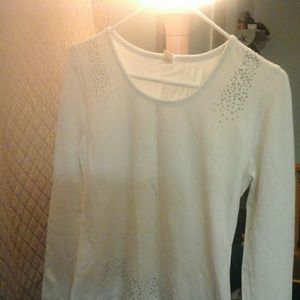 White long sleeve size XL new w/o tags